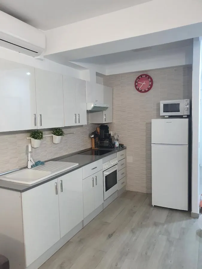 Apartamento Primera Linea De Playa 托雷莫利诺斯 0*,