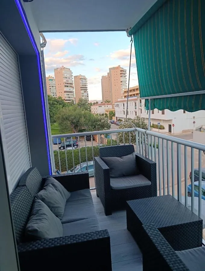 Apartamento Primera Linea De Playa 托雷莫利诺斯 0*,  西班牙