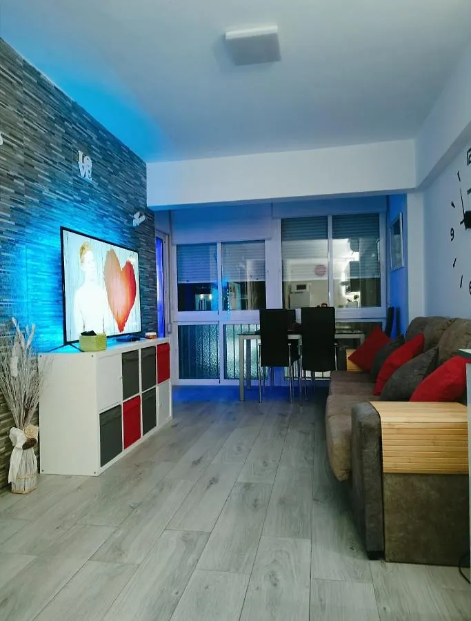 Apartamento Primera Linea De Playa Torremolinos Spain